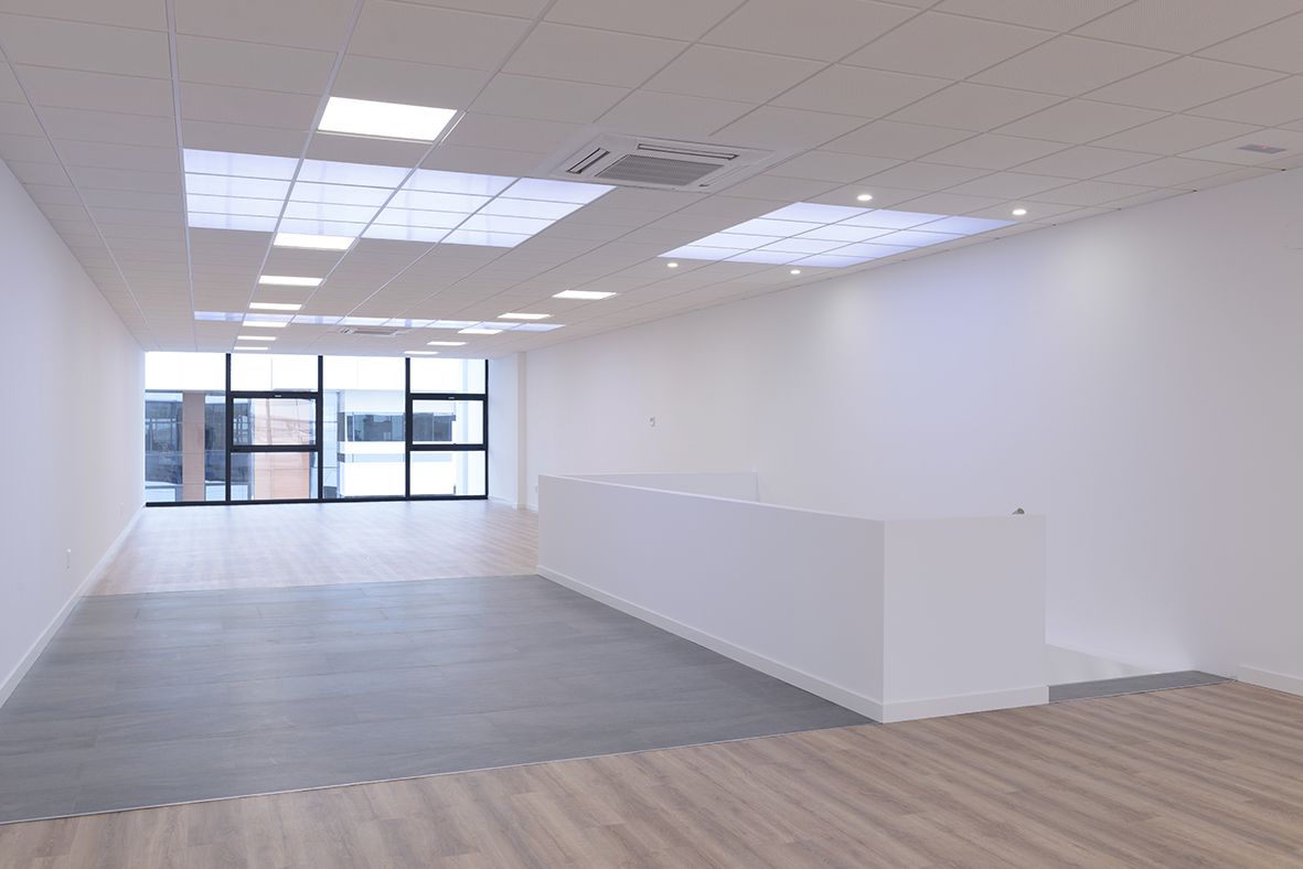 Locales y Oficinas. GRUP3 en Sant Carles De La Rapita